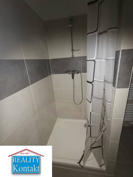 Kiadó 1 szobás lakás, 1 szobás lakás, Nové Zámky, Szlovákia