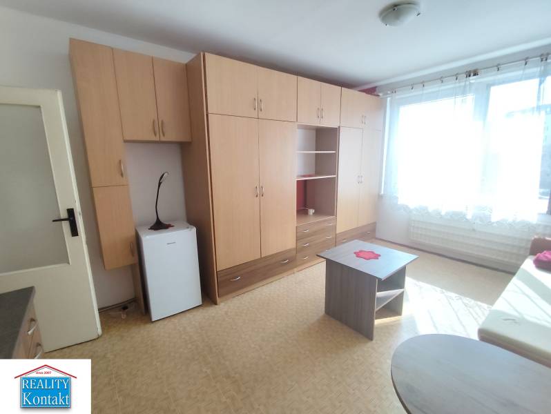 Kiadó Garzonlakás, Garzonlakás, Nové Zámky, Szlovákia