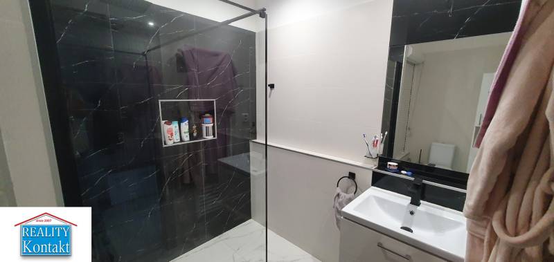 1 szobás lakás, kiadó, Nové Zámky, Szlovákia