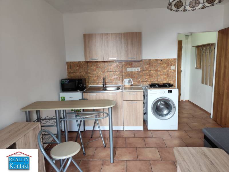 Kiadó Garzonlakás, Garzonlakás, Nové Zámky, Szlovákia