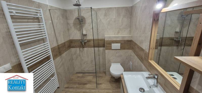 Kiadó 1 szobás lakás, 1 szobás lakás, Nové Zámky, Szlovákia