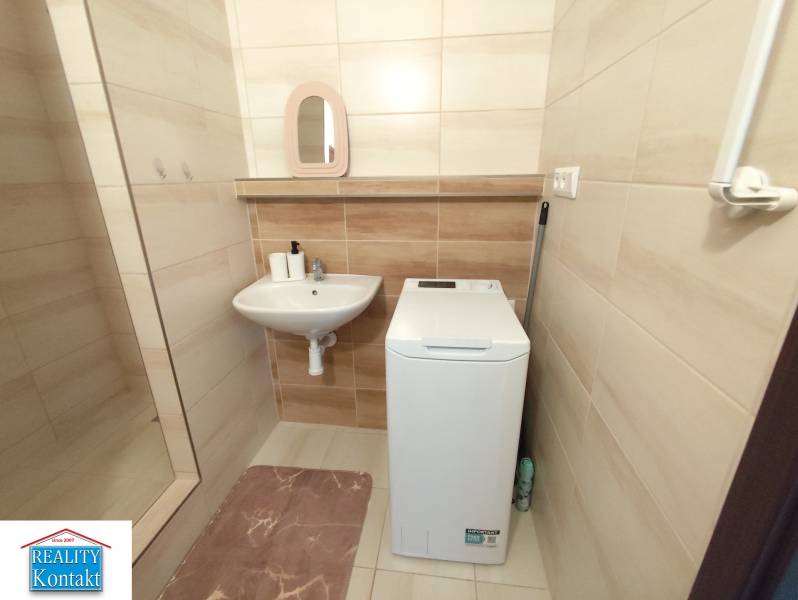 Kiadó 1 szobás lakás, 1 szobás lakás, Nové Zámky, Szlovákia