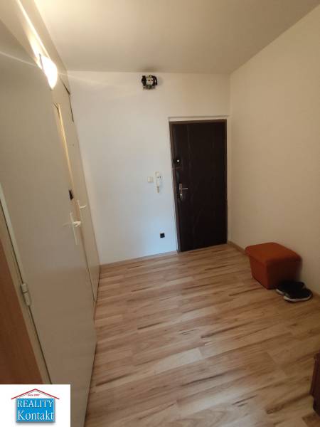 Kiadó 1 szobás lakás, 1 szobás lakás, Nové Zámky, Szlovákia