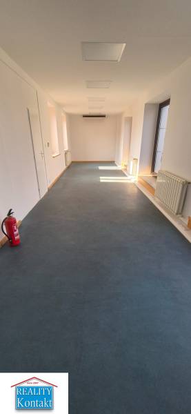 Kiadó Irodahelység, Irodahelység, Nové Zámky, Szlovákia