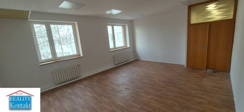 Kiadó Irodahelység, Irodahelység, Nové Zámky, Szlovákia