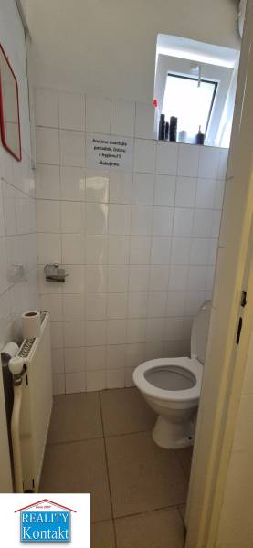 Kiadó Irodahelység, Irodahelység, M.R.Štefánika, Nové Zámky, Szlovákia