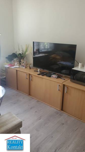 Eladó Garzonlakás, Garzonlakás, Nábrežná, Nové Zámky, Szlovákia