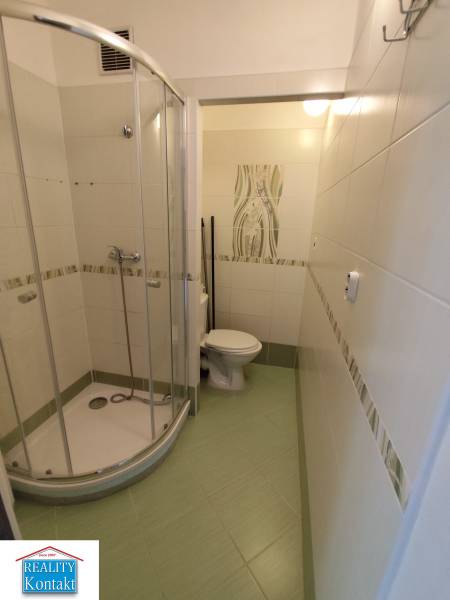 Kiadó 1 szobás lakás, 1 szobás lakás, Nové Zámky, Szlovákia