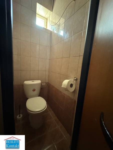Kiadó Üzlethelység, Üzlethelység, Žerotínova bašta, Nové Zámky, Szlová