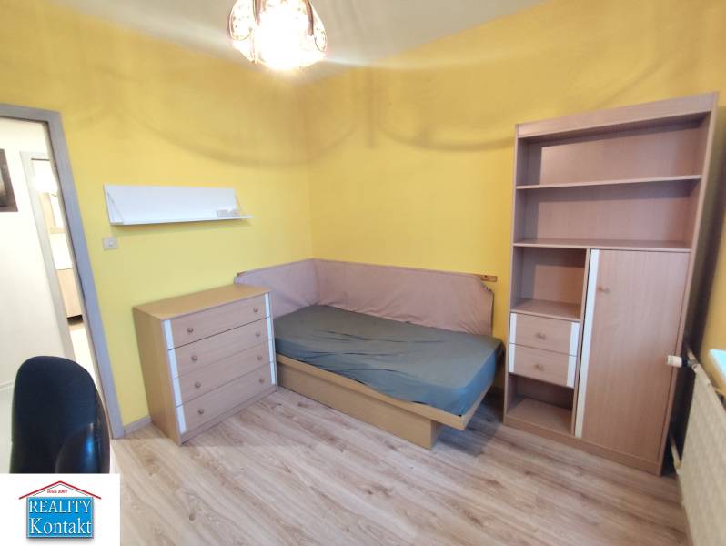 Kiadó 3 szobás lakás, 3 szobás lakás, Nové Zámky, Szlovákia