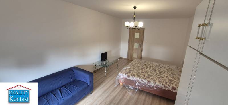 Kiadó 1 szobás lakás, 1 szobás lakás, Nové Zámky, Szlovákia