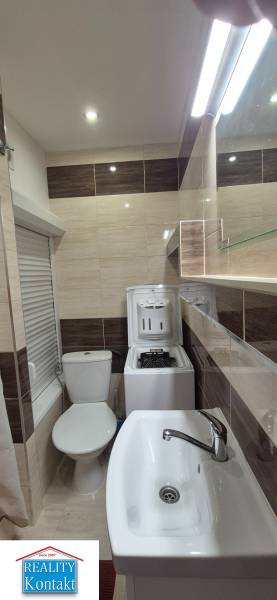 Kiadó 1 szobás lakás, 1 szobás lakás, Nové Zámky, Szlovákia