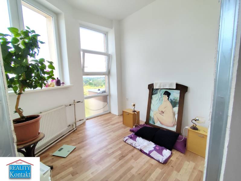 Kiadó 2 szobás lakás, 2 szobás lakás, Nové Zámky, Szlovákia