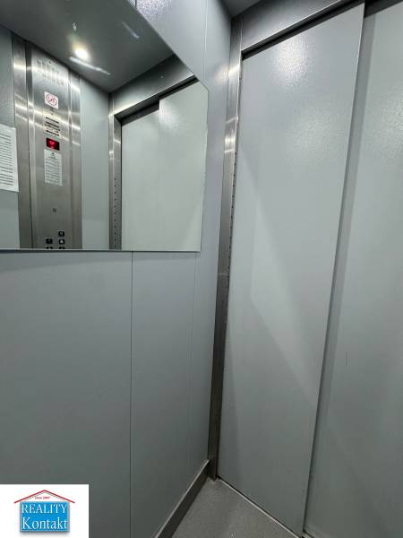 Eladó 2 szobás lakás, 2 szobás lakás, Vajanského , Nové Zámky, Szlovák