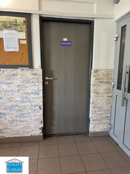 Eladó 2 szobás lakás, 2 szobás lakás, Vajanského , Nové Zámky, Szlovák