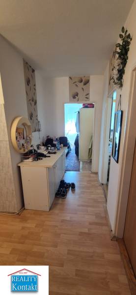 Eladó 4 szobás lakás, 4 szobás lakás, Ďorocká, Nové Zámky, Szlovákia