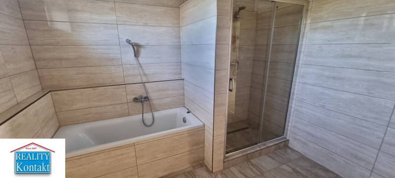 Kiadó 3 szobás lakás, 3 szobás lakás, Nové Zámky, Szlovákia