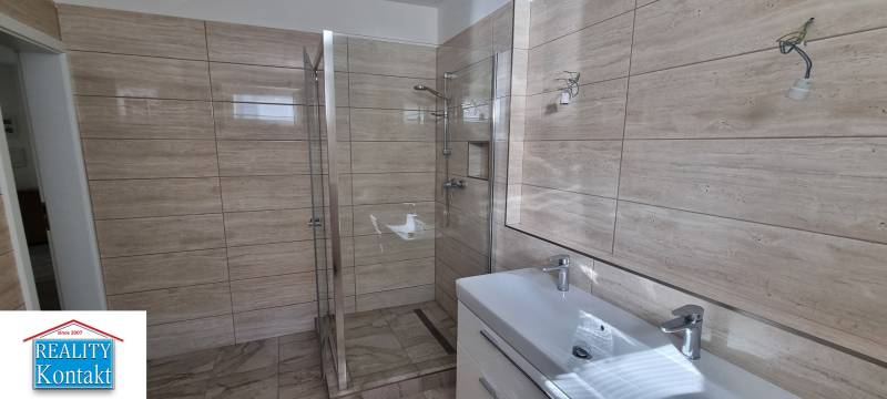 Kiadó 3 szobás lakás, 3 szobás lakás, Nové Zámky, Szlovákia