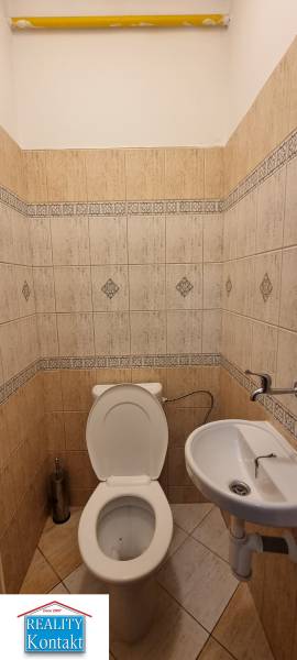 Kiadó 3 szobás lakás, 3 szobás lakás, Nové Zámky, Szlovákia