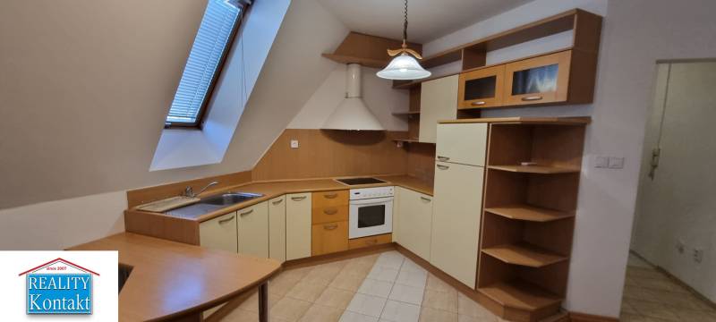 Kiadó 3 szobás lakás, 3 szobás lakás, Nové Zámky, Szlovákia