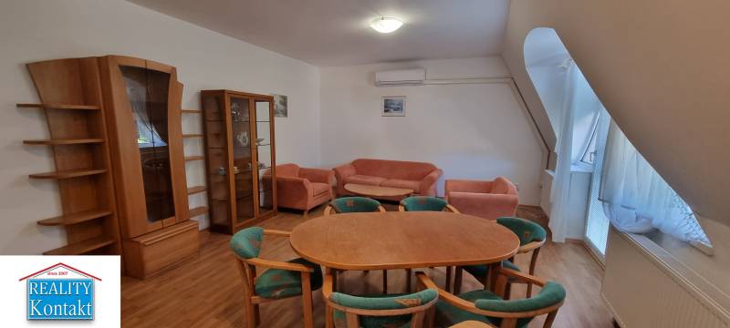 Kiadó 3 szobás lakás, 3 szobás lakás, Nové Zámky, Szlovákia