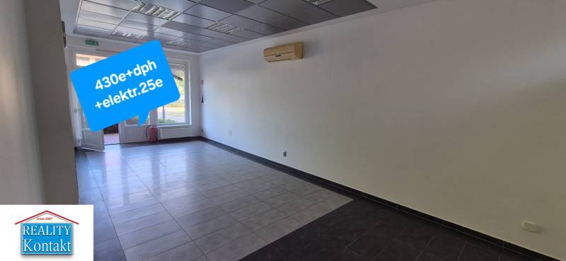 Kiadó Üzlethelység, Üzlethelység, širšie CENTRUM, Nové Zámky, Szlováki