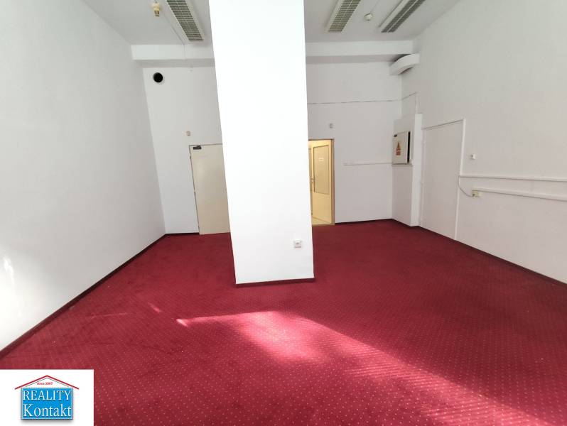 Kiadó Irodahelység, Irodahelység, Nové Zámky, Szlovákia