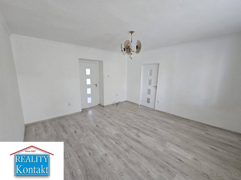Kiadó 2 szobás lakás, 2 szobás lakás, Nové Zámky, Szlovákia