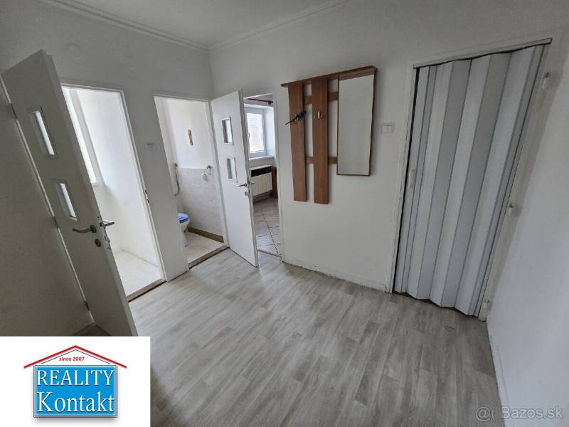 Kiadó 2 szobás lakás, 2 szobás lakás, Nové Zámky, Szlovákia