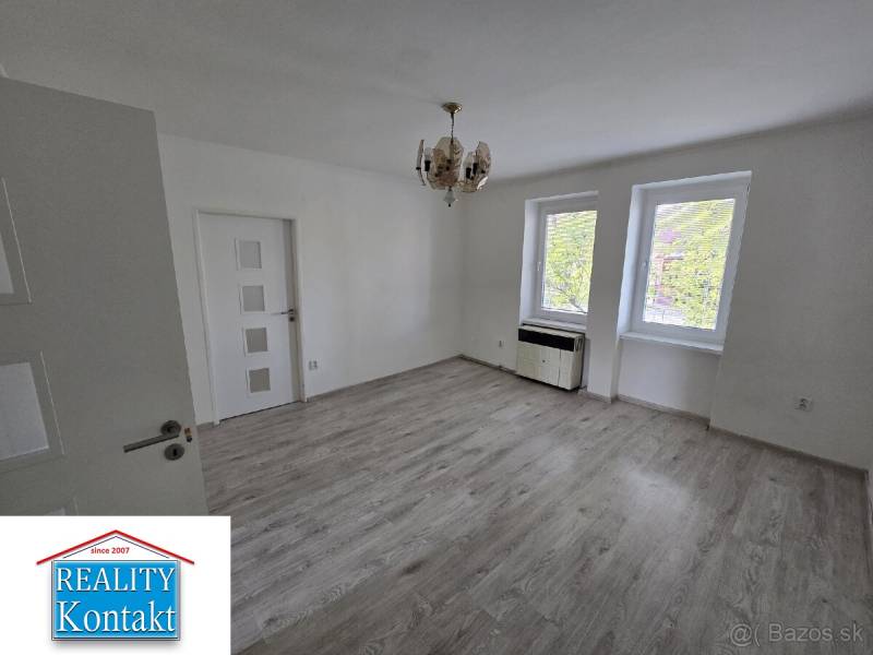 Kiadó 2 szobás lakás, 2 szobás lakás, Nové Zámky, Szlovákia