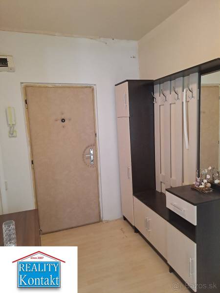 Kiadó 2 szobás lakás, 2 szobás lakás, Nové Zámky, Szlovákia