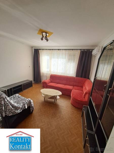 Kiadó 2 szobás lakás, 2 szobás lakás, Nové Zámky, Szlovákia