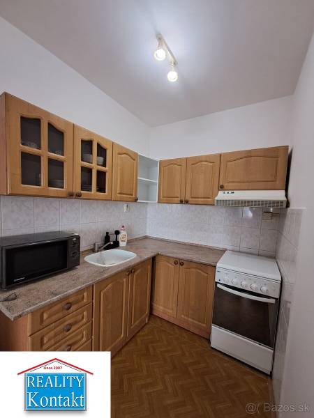 Kiadó 2 szobás lakás, 2 szobás lakás, Nové Zámky, Szlovákia