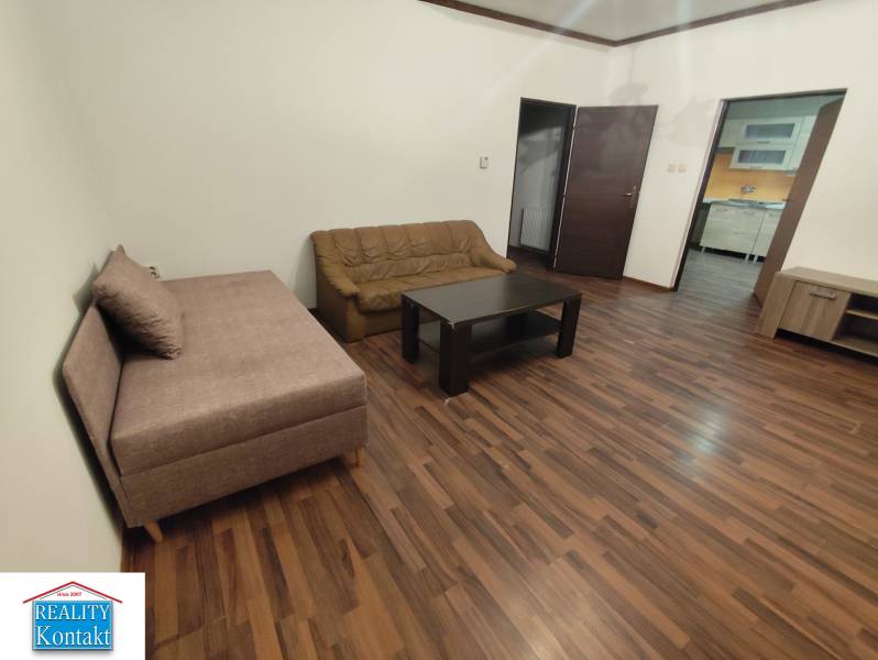 Kiadó 2 szobás lakás, 2 szobás lakás, Nové Zámky, Szlovákia