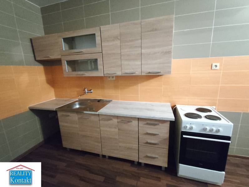 Kiadó 2 szobás lakás, 2 szobás lakás, Nové Zámky, Szlovákia