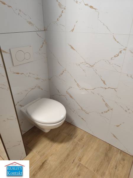 Kiadó 3 szobás lakás, 3 szobás lakás, Nové Zámky, Szlovákia