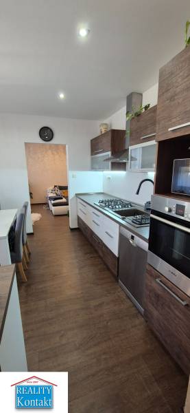 Kiadó 3 szobás lakás, 3 szobás lakás, Nábrežná, Nové Zámky, Szlovákia