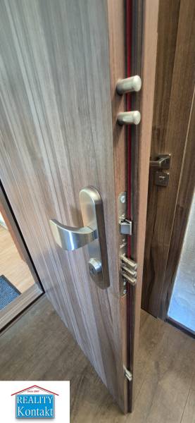 Kiadó 3 szobás lakás, 3 szobás lakás, Nábrežná, Nové Zámky, Szlovákia