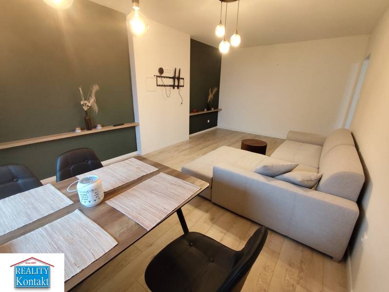 Kiadó 2 szobás lakás, 2 szobás lakás, Nové Zámky, Szlovákia