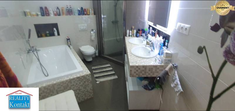 Kiadó Családi ház, Családi ház, Nové Zámky, Szlovákia