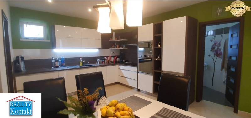 Kiadó Családi ház, Családi ház, Nové Zámky, Szlovákia