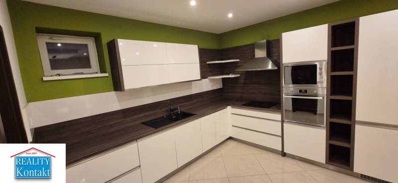 Kiadó Családi ház, Családi ház, Nové Zámky, Szlovákia