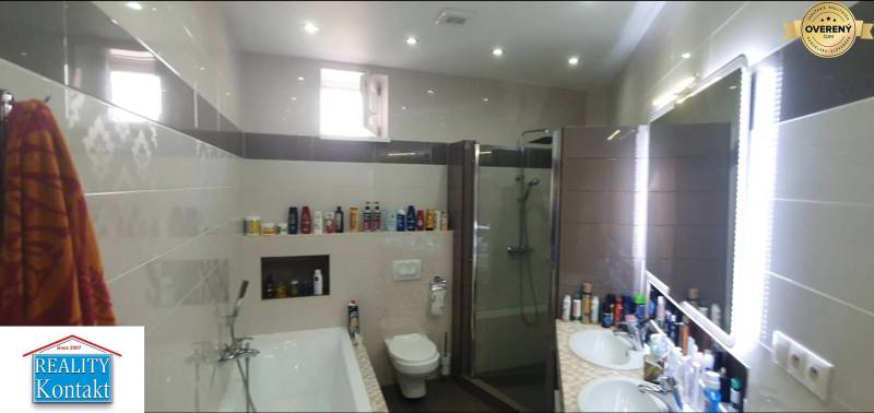 Kiadó Családi ház, Családi ház, Nové Zámky, Szlovákia