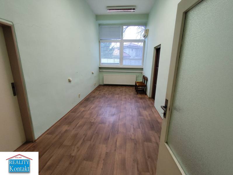 Kiadó Irodahelység, Irodahelység, Nové Zámky, Szlovákia