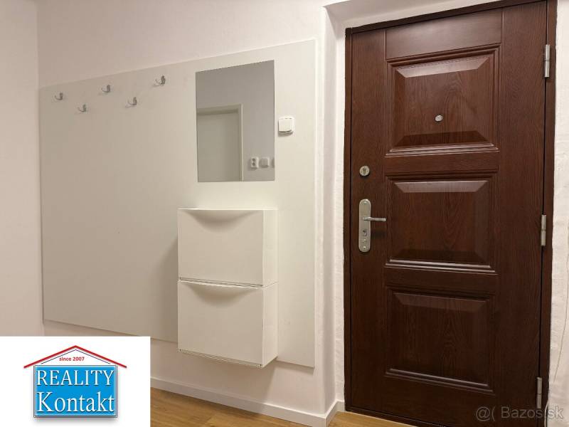 Kiadó 2 szobás lakás, 2 szobás lakás, Nové Zámky, Szlovákia