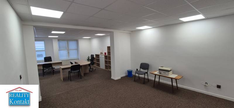 Kiadó Irodahelység, Irodahelység, Centrum, Nové Zámky, Szlovákia