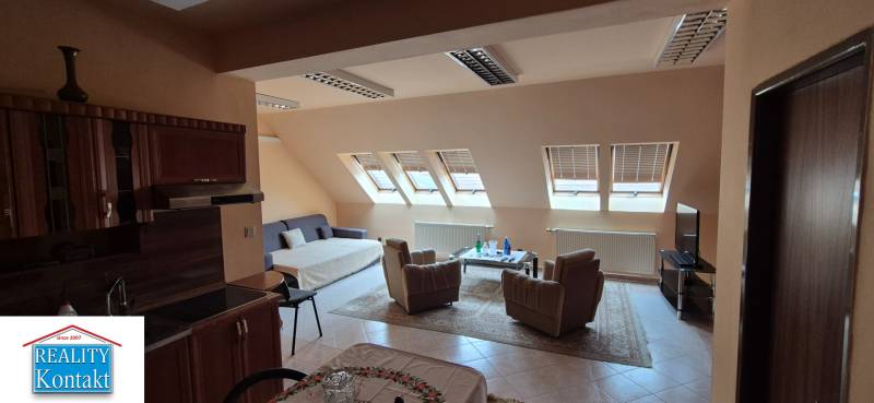 Kiadó Irodahelység, Irodahelység, Centrum, Nové Zámky, Szlovákia