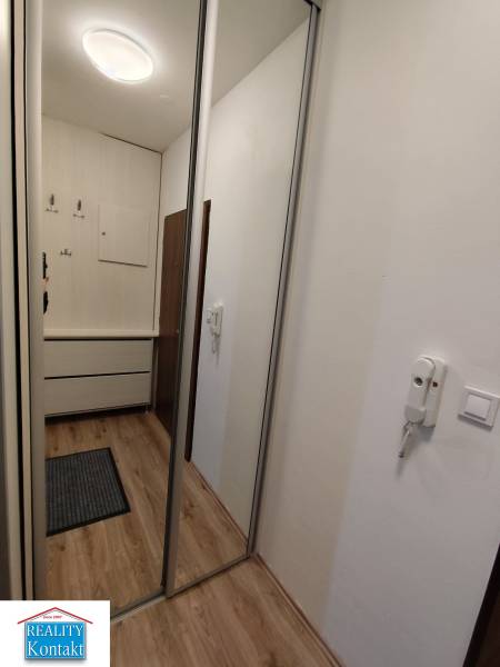 Kiadó 2 szobás lakás, 2 szobás lakás, Nové Zámky, Szlovákia