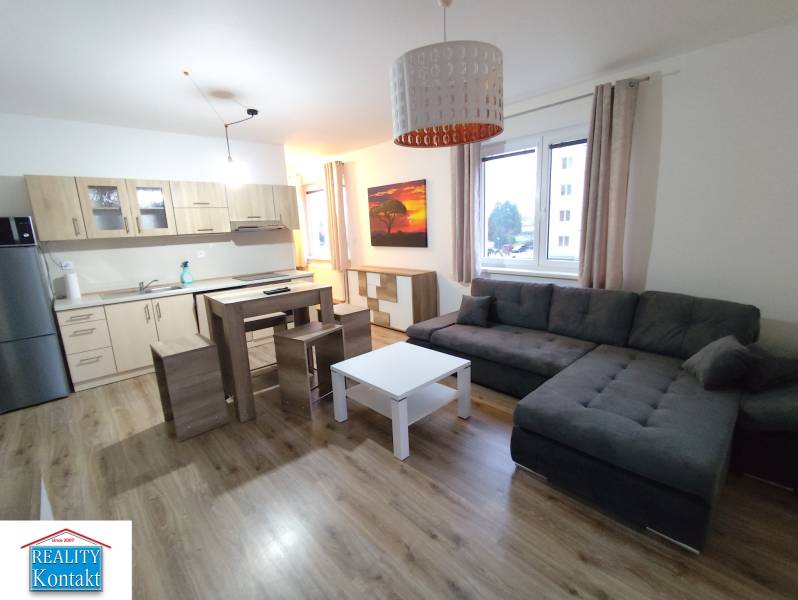 Kiadó 2 szobás lakás, 2 szobás lakás, Nové Zámky, Szlovákia