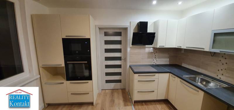 Kiadó 2 szobás lakás, 2 szobás lakás, Nové Zámky, Szlovákia